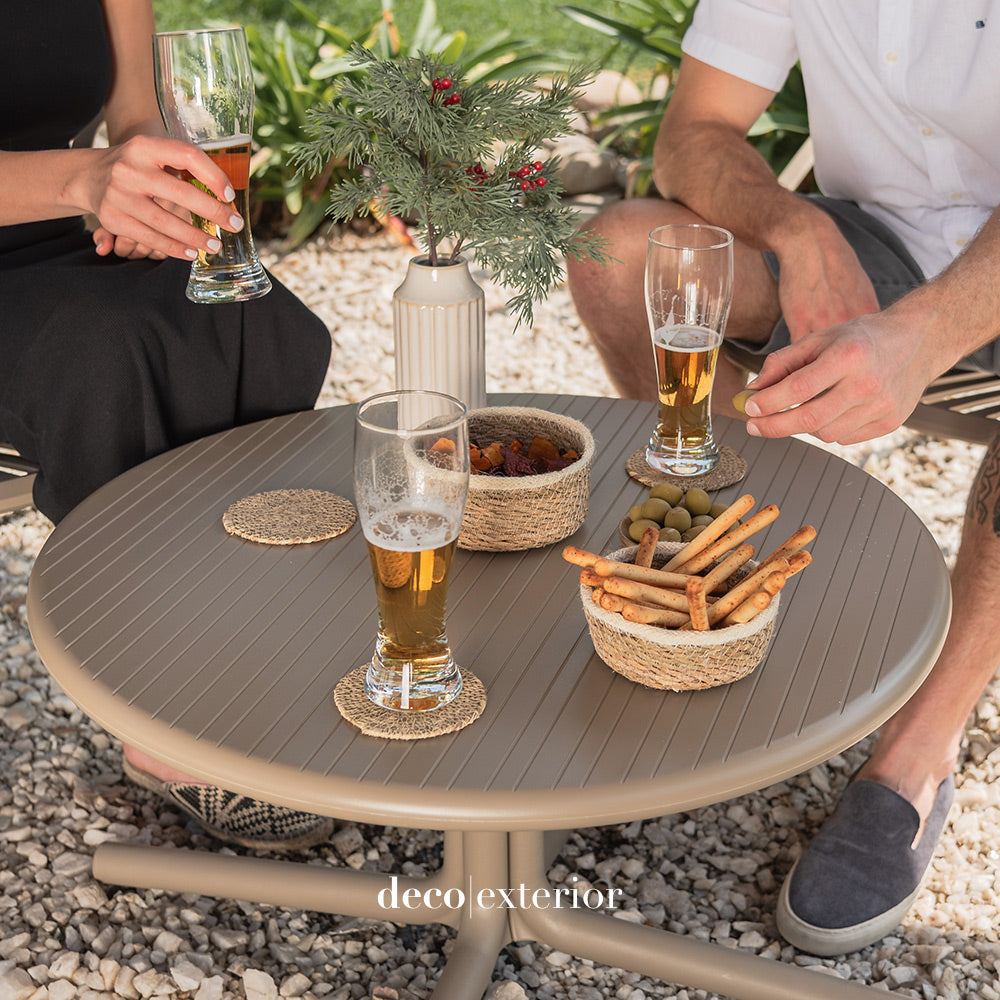 Mesa Bini Lounge