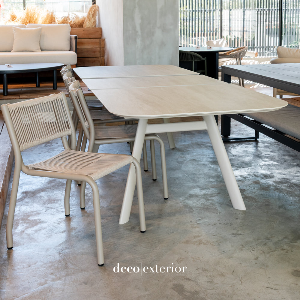 #color_sand