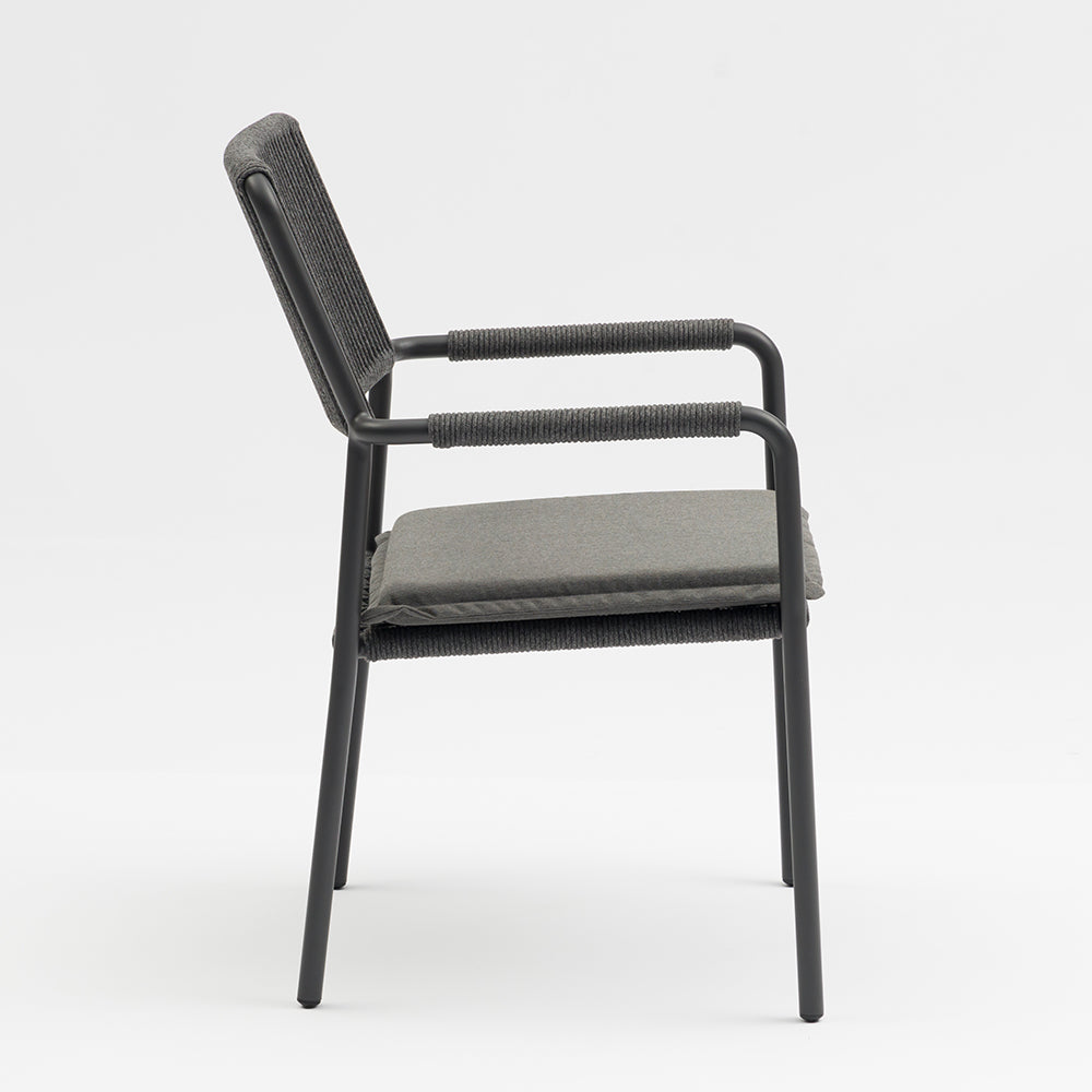 #color_charcoal grey