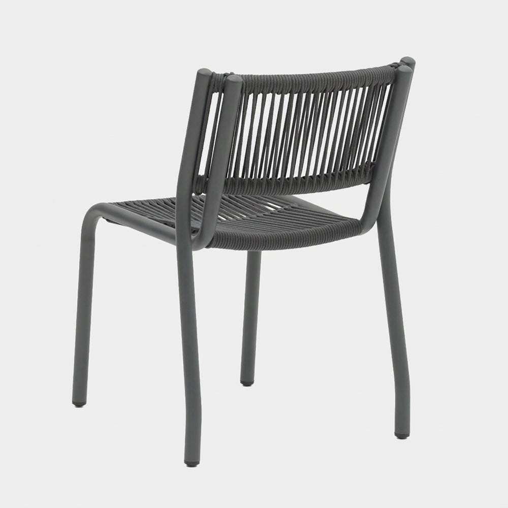 #color_charcoal grey
