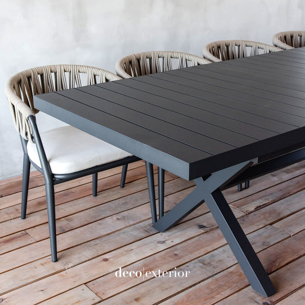 #color_charcoal grey